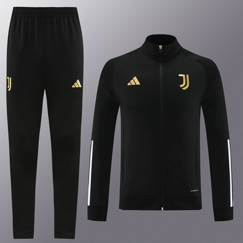 23 Juventus black suit
